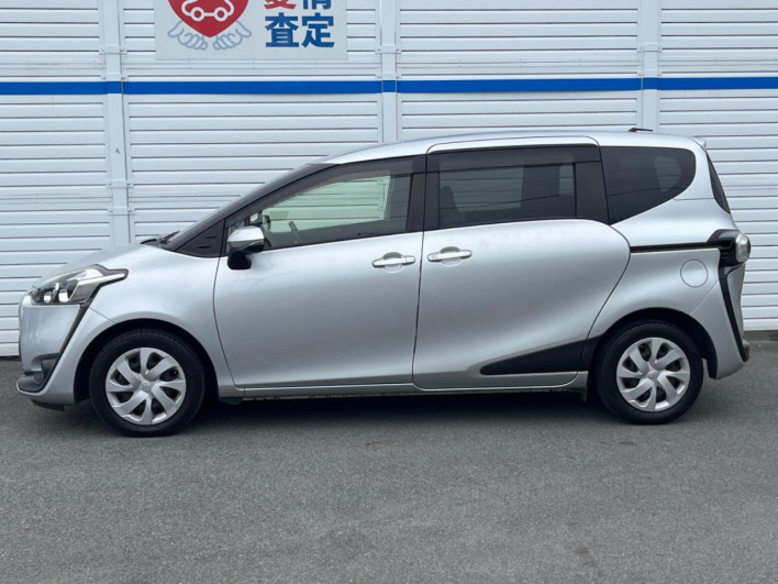 2017 Toyota Sienta DBA-NSP170G (UW-6a23909f30508)[23]