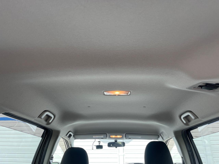 2017 Toyota Sienta DBA-NSP170G (UW-6a23909f30508)[27]