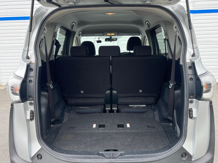2017 Toyota Sienta DBA-NSP170G (UW-6a23909f30508)[26]