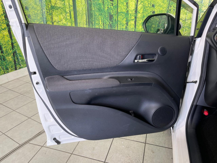 2019 Toyota Sienta DBA-NSP170G (UW-6a2390a004a13)[10]