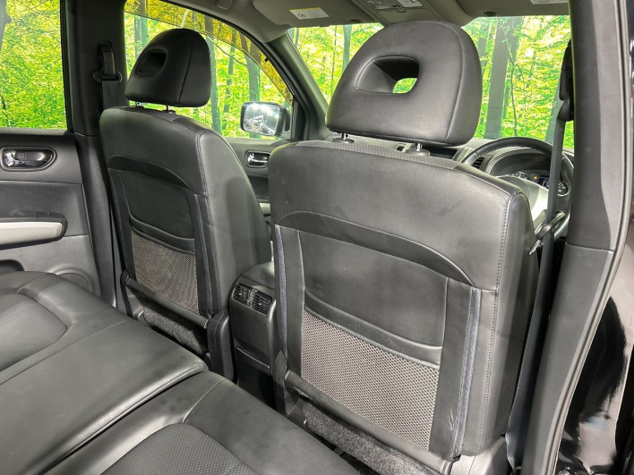 2011 Nissan X-Trail DBA-NT31 (UW-6a2390a191ec4)[15]