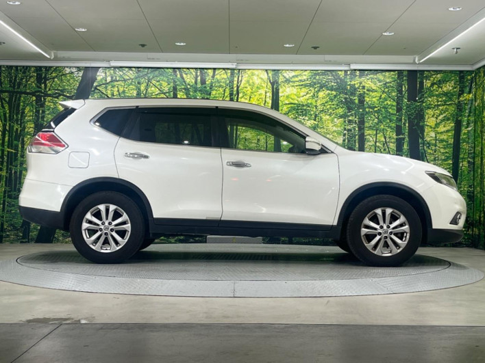 2015 Nissan X-Trail DBA-NT32 (UW-6a2390a410d04)[16]