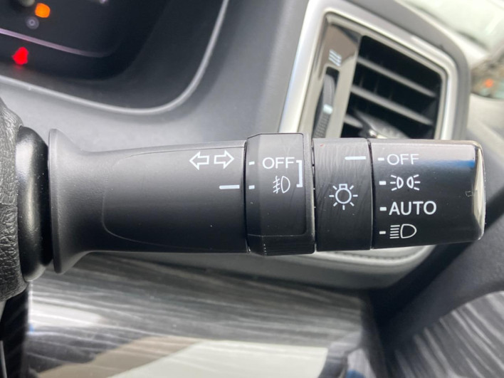 2014 Honda Odyssey DBA-RC1 (UW-6a2390a7966fd)[21]