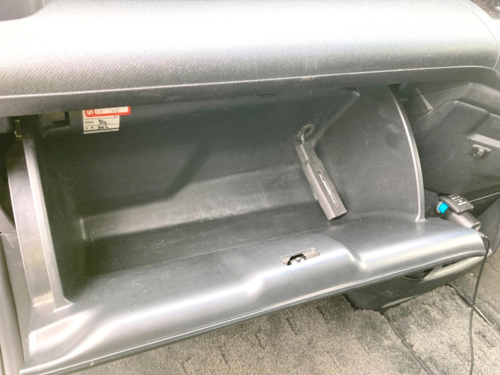 2014 Honda Stepwgn Spada DBA-RK5 (UW-6a2390acdd7e8)[4]
