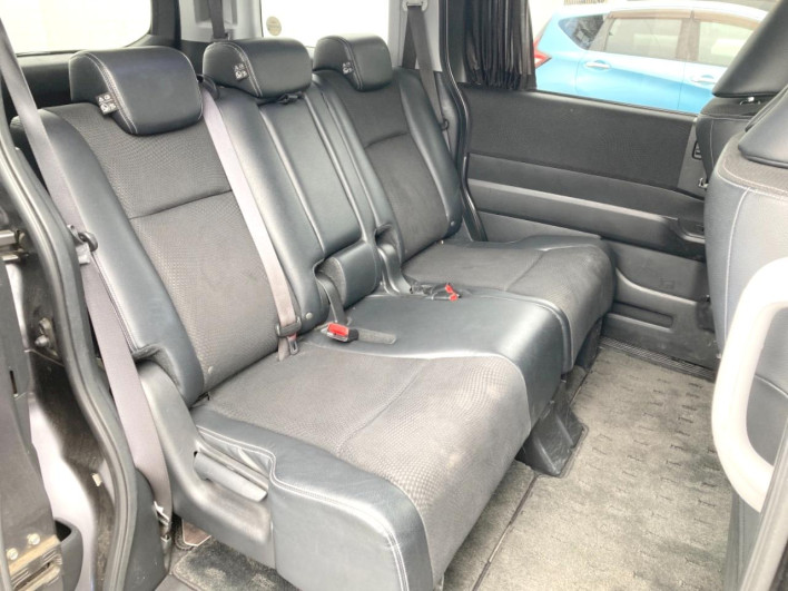 2014 Honda Stepwgn Spada DBA-RK5 (UW-6a2390acdd7e8)[19]