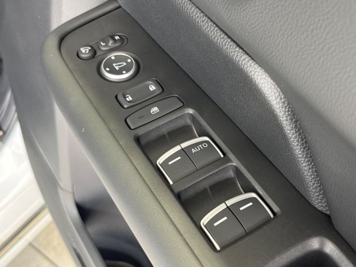 2023 Honda Step Wagon 6AA-RP8 (UW-6a2390af70c57)[25]