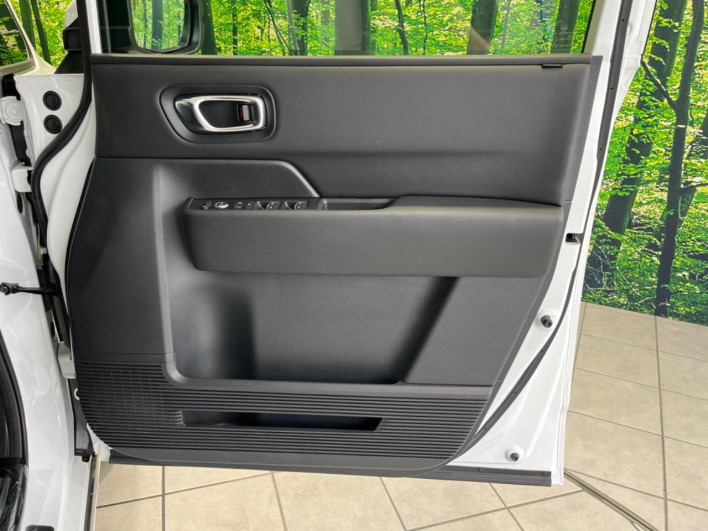 2023 Honda Step Wagon 6AA-RP8 (UW-6a2390af70c57)[24]
