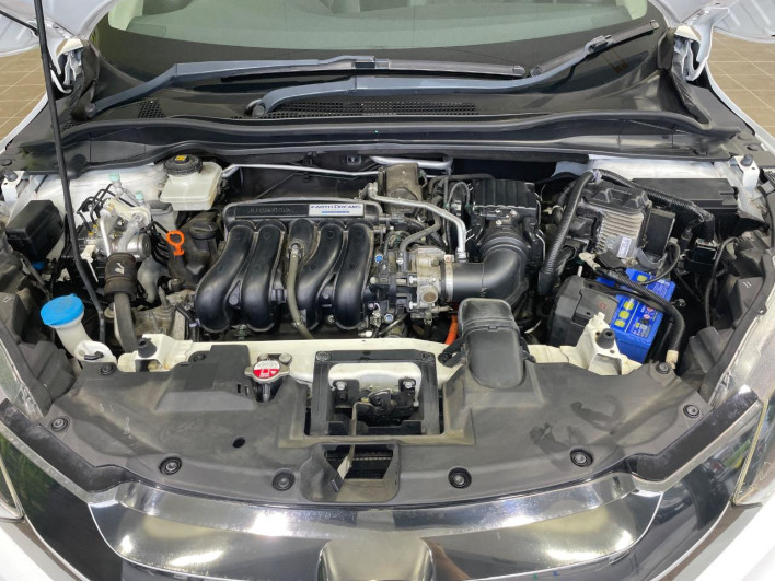 2017 Honda VEZEL DAA-RU3 (UW-6a2390b16cafd)[4]