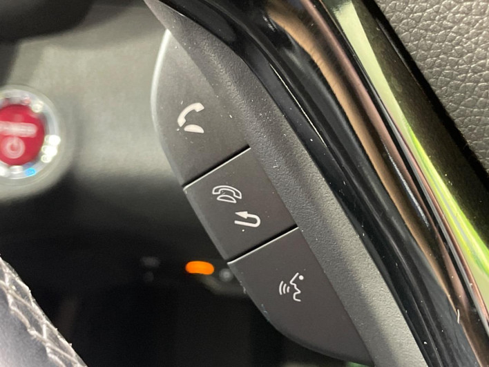 2017 Honda VEZEL DAA-RU3 (UW-6a2390b16cafd)[25]