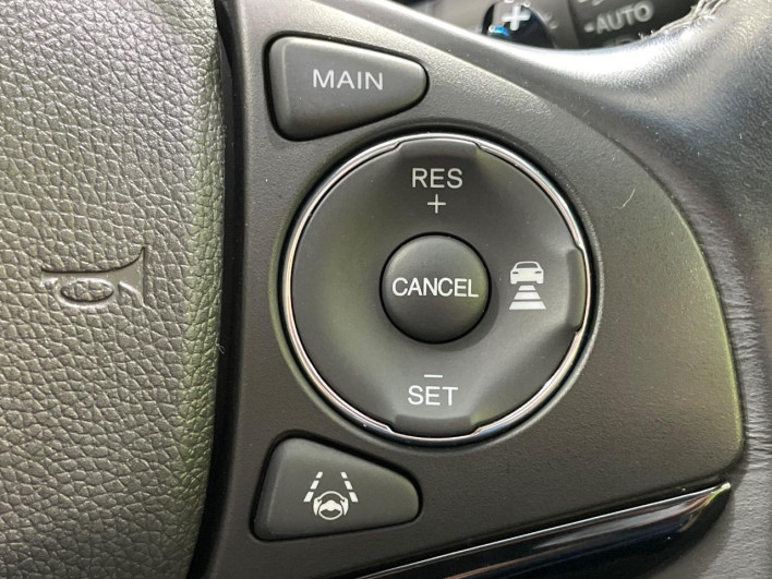 2017 Honda VEZEL DAA-RU3 (UW-6a2390b16cafd)[22]