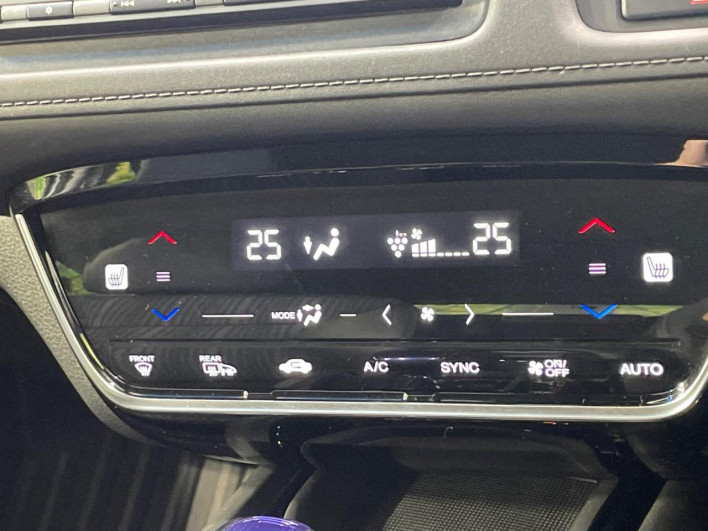 2017 Honda VEZEL DAA-RU3 (UW-6a2390b16cafd)[26]
