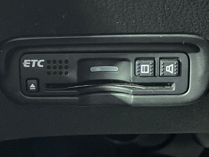 2017 Honda VEZEL DAA-RU3 (UW-6a2390b16cafd)[9]