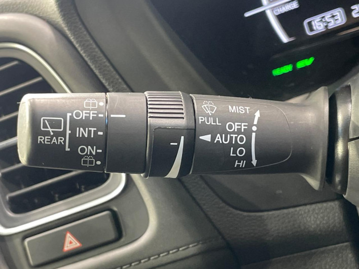 2017 Honda VEZEL DAA-RU3 (UW-6a2390b16cafd)[19]