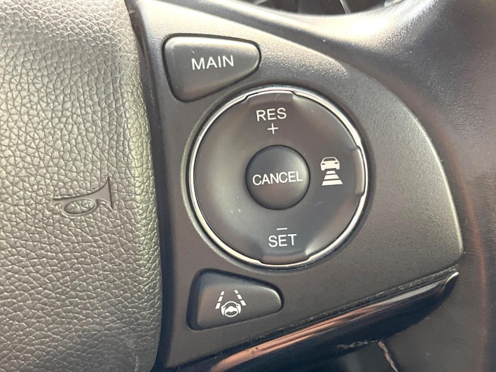 2017 Honda VEZEL DAA-RU3 (UW-6a2390b184fbc)[29]