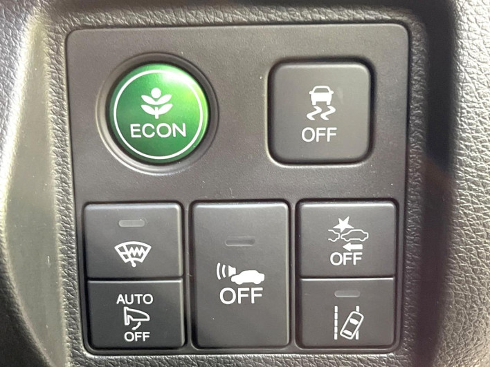 2017 Honda VEZEL DAA-RU3 (UW-6a2390b184fbc)[15]