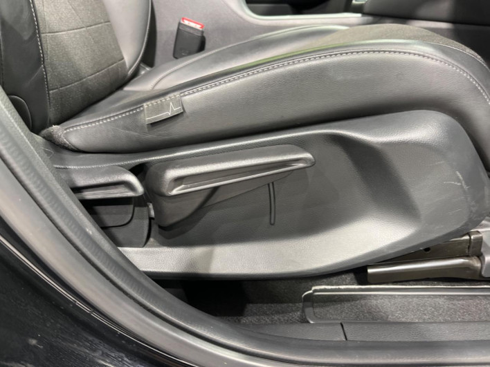 2024 Honda VEZEL 6AA-RV5 (UW-6a2390bb4f9cc)[29]