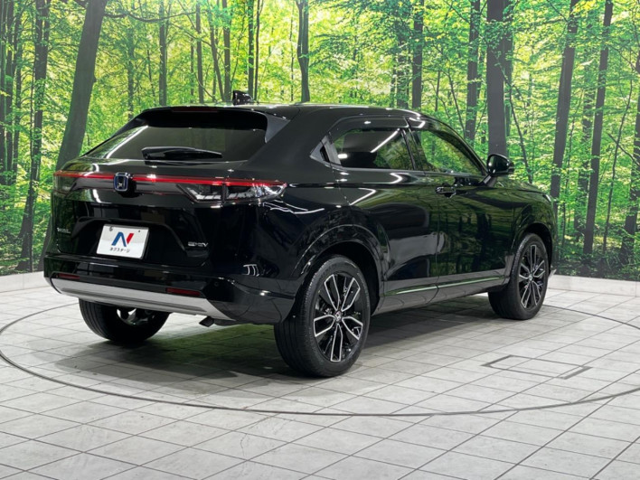 2024 Honda VEZEL 6AA-RV5 (UW-6a2390bb4f9cc)[8]