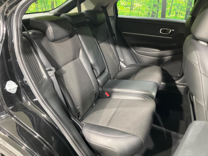 2024 Honda VEZEL 6AA-RV5 (UW-6a2390bb4f9cc)[27]