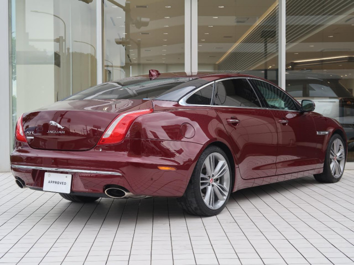 2017 Jaguar XJ CBA-J24MA (UW-6a2390c203d7d)[11]