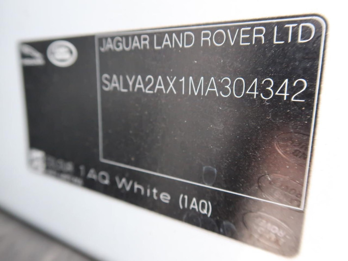 2021 Land Rover RANGE ROVER VELAR 3BA-LY2XCC (UW-6a2390c3423ab)[1]