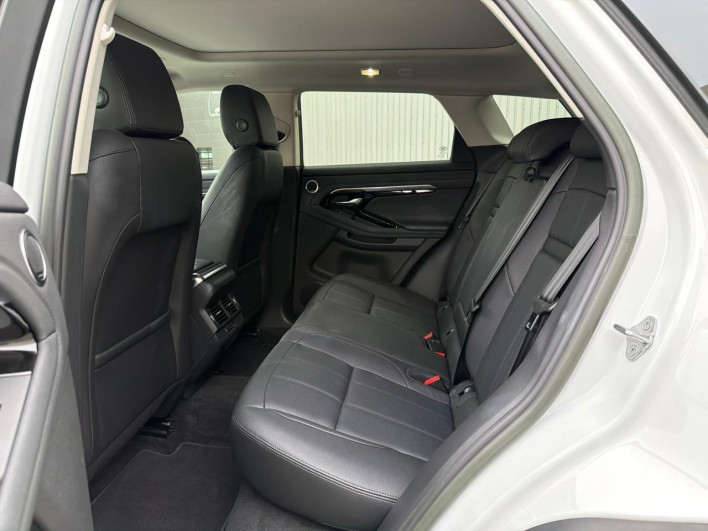 2023 Land Rover Range Rover Evoque 5BA-LZ2XA (UW-6a2390c4c51a8)[17]