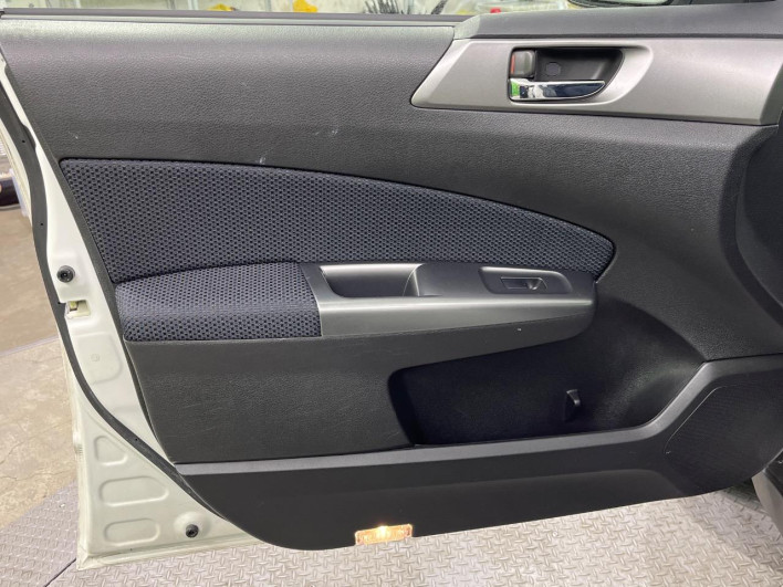 2012 Subaru Forester DBA-SHJ (UW-6a2390c4e4a47)[15]