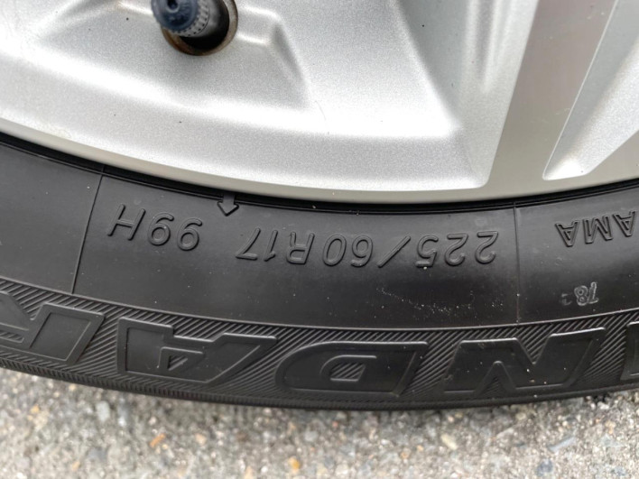 2015 Subaru Forester DBA-SJ5 (UW-6a2390c5c4d3d)[11]