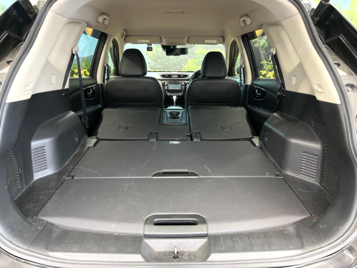 2017 Nissan X-Trail DBA-T32 (UW-6a2390cd46045)[22]