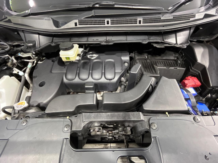 2016 Nissan Elgrand DBA-TNE52 (UW-6a2390cf66133)[6]