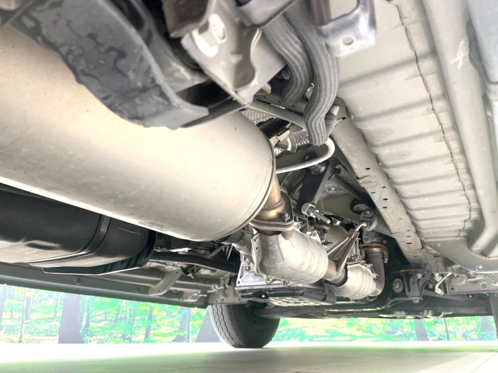 2022 Toyota Hiace Van 3BF-TRH200V (UW-6a2390cf84b66)[16]