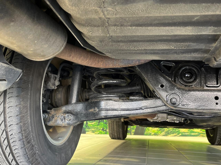 2012 Mitsubishi Pajero LDA-V98W (UW-6a2390db2adac)[24]