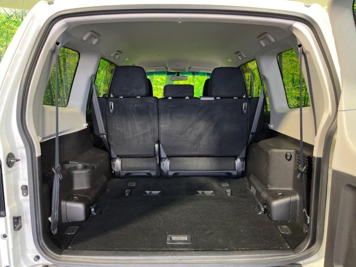2012 Mitsubishi Pajero LDA-V98W (UW-6a2390db2adac)[27]