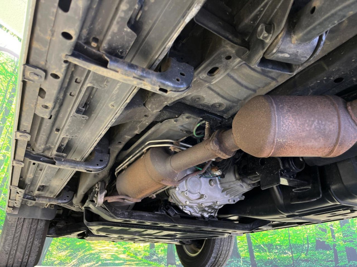 2012 Mitsubishi Pajero LDA-V98W (UW-6a2390db2adac)[26]