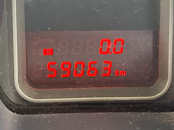 2016 Mitsubishi Pajero LDA-V98W (UW-6a2390db4af38)[2]