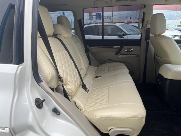 2016 Mitsubishi Pajero LDA-V98W (UW-6a2390db4af38)[19]