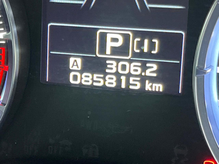 2014 Subaru Levorg DBA-VM4 (UW-6a2390deb218b)[2]
