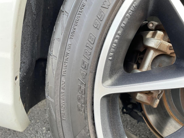 2015 Subaru Levorg DBA-VM4 (UW-6a2390df2e962)[17]