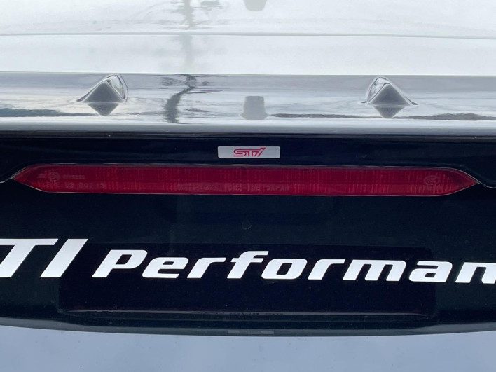 2015 Subaru Levorg DBA-VM4 (UW-6a2390df2e962)[23]
