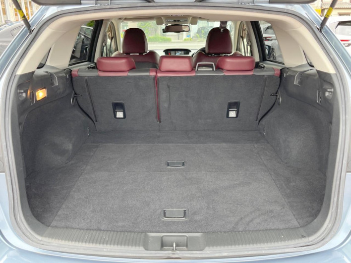 2017 Subaru Levorg DBA-VM4 (UW-6a2390e03d2cd)[26]