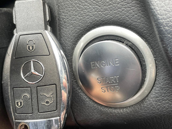 2018 Mercedes Benz GLC DBA-253942C (UW-6a2390ec5f9dc)[20]