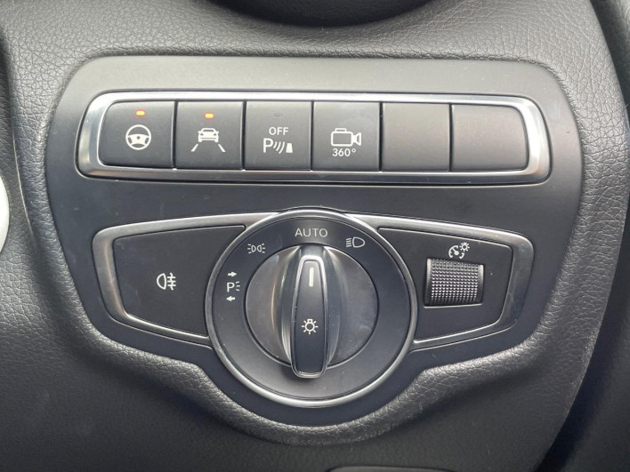2018 Mercedes Benz GLC DBA-253942C (UW-6a2390ec5f9dc)[15]