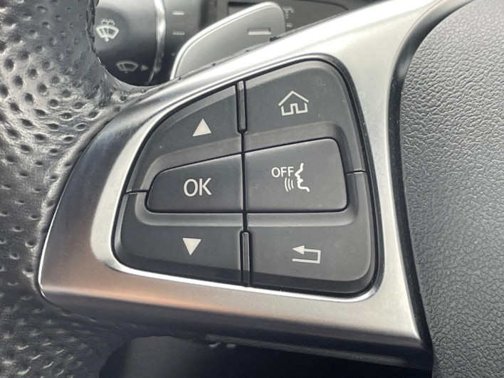 2018 Mercedes Benz GLC DBA-253942C (UW-6a2390ec5f9dc)[7]