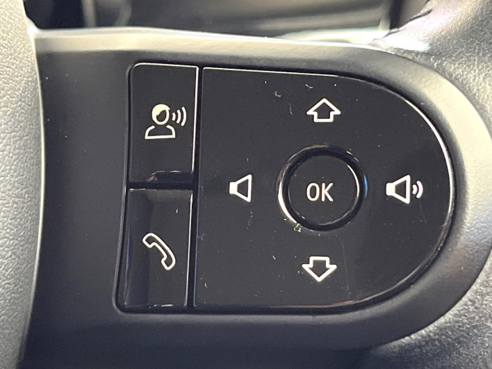 2021 Rover Mini 3DA-XV15MW (UW-6a2390ef04e91)[7]