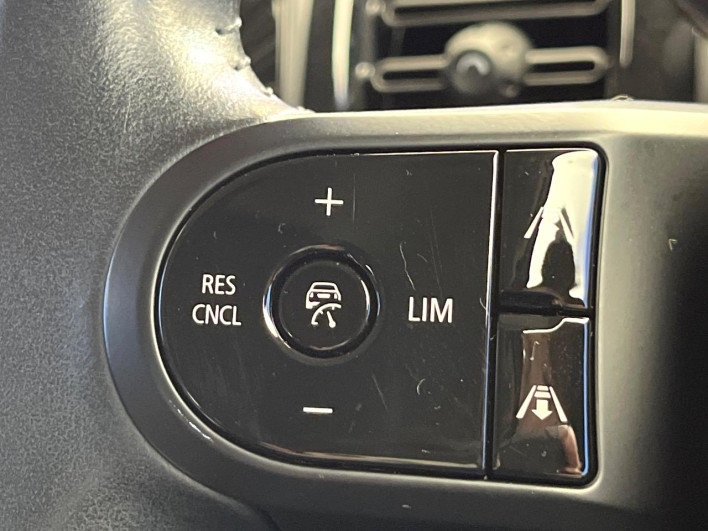 2021 Rover Mini 3DA-XV15MW (UW-6a2390ef04e91)[8]
