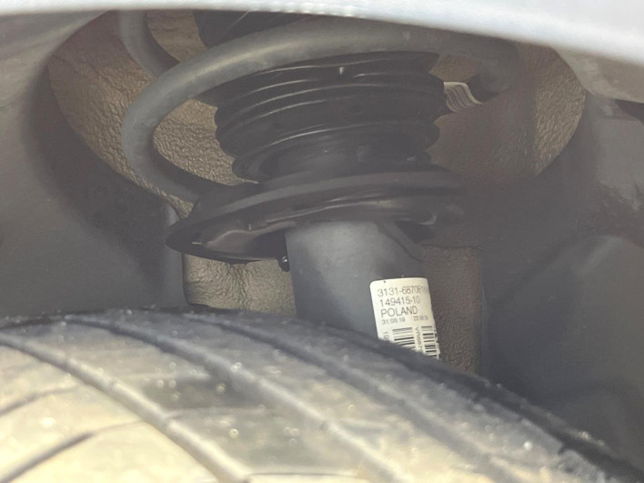 2019 Rover Mini DBA-XU15M (UW-6a2390f0aba4d)[9]