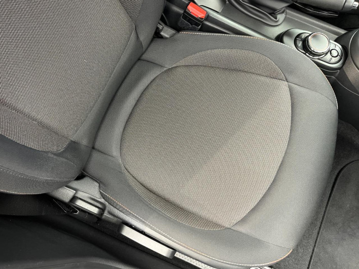 2019 Rover Mini DBA-XU15M (UW-6a2390f0aba4d)[28]