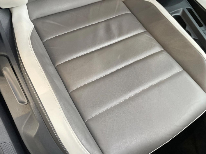 2021 Volkswagen T-Roc 3DA-A1DFF (UW-6a2390f3639aa)[16]