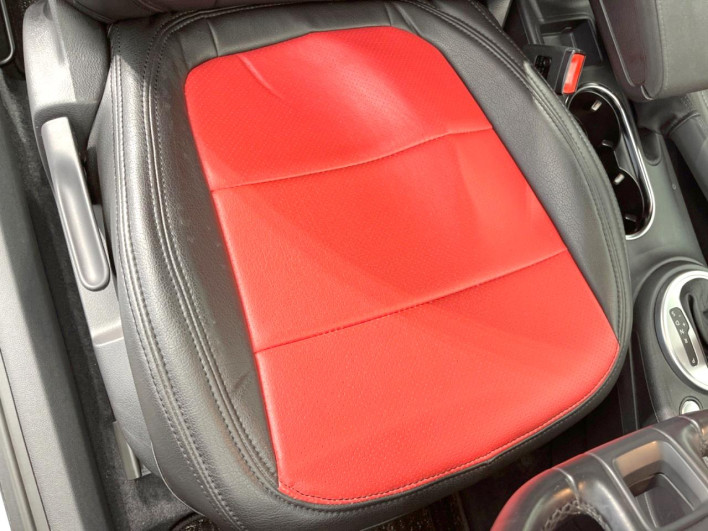 2016 Volkswagen The Beetle DBA-16CBZ (UW-6a2390f3957f1)[17]