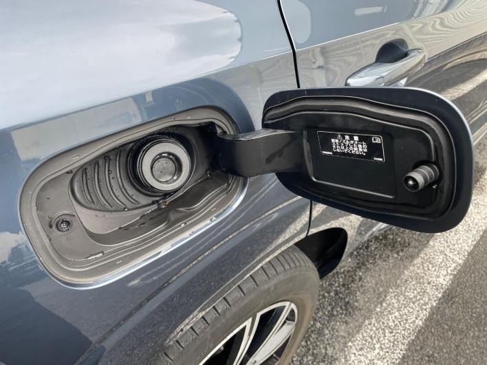 2021 Volvo XC60 5AA-UB420TXCM (UW-6a2390f688d40)[29]