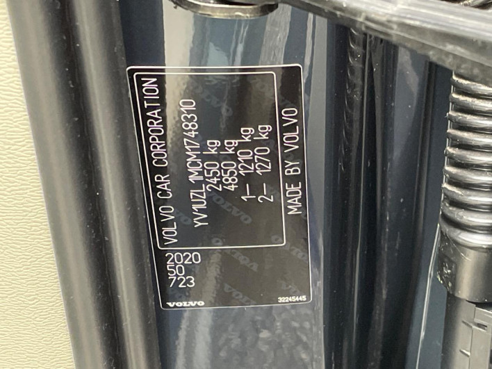 2021 Volvo XC60 5AA-UB420TXCM (UW-6a2390f688d40)[1]